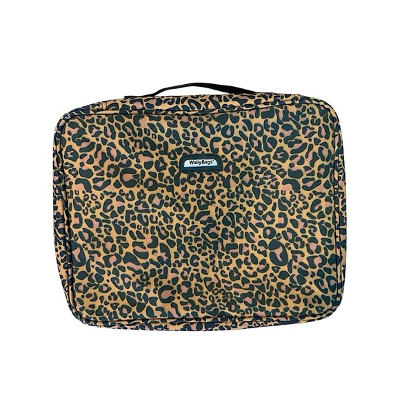 Wally Bags Luggage Tri-Fold Hanging Travel Bag Toiletries Cosmetics - Picture 1 of 7